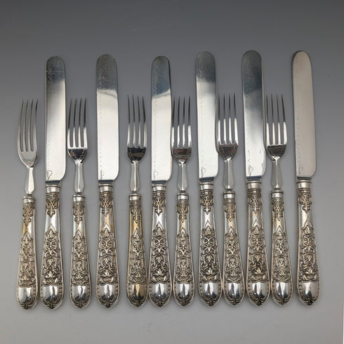 Late Victorian British antique silver plate cutlery, 6 pairs, in wooden box